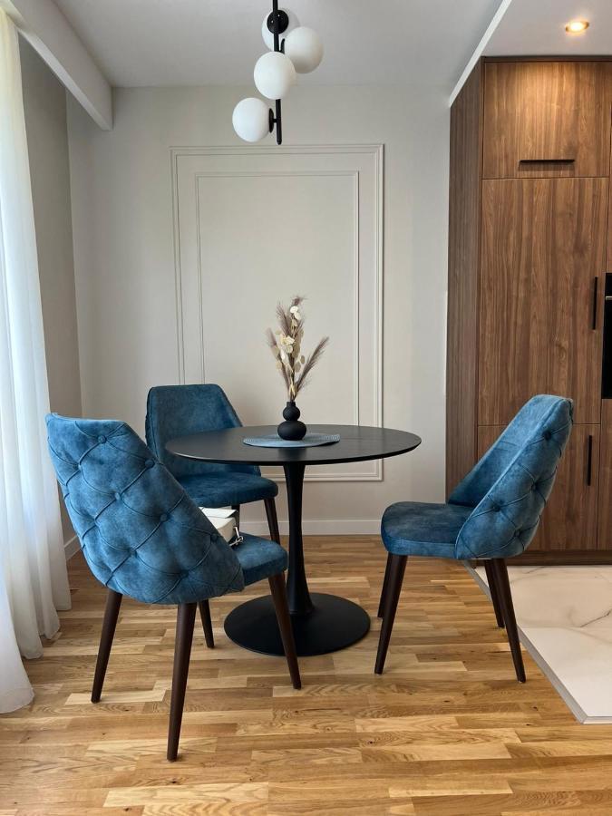 Lilly Lux Appartement Bijeljina Buitenkant foto