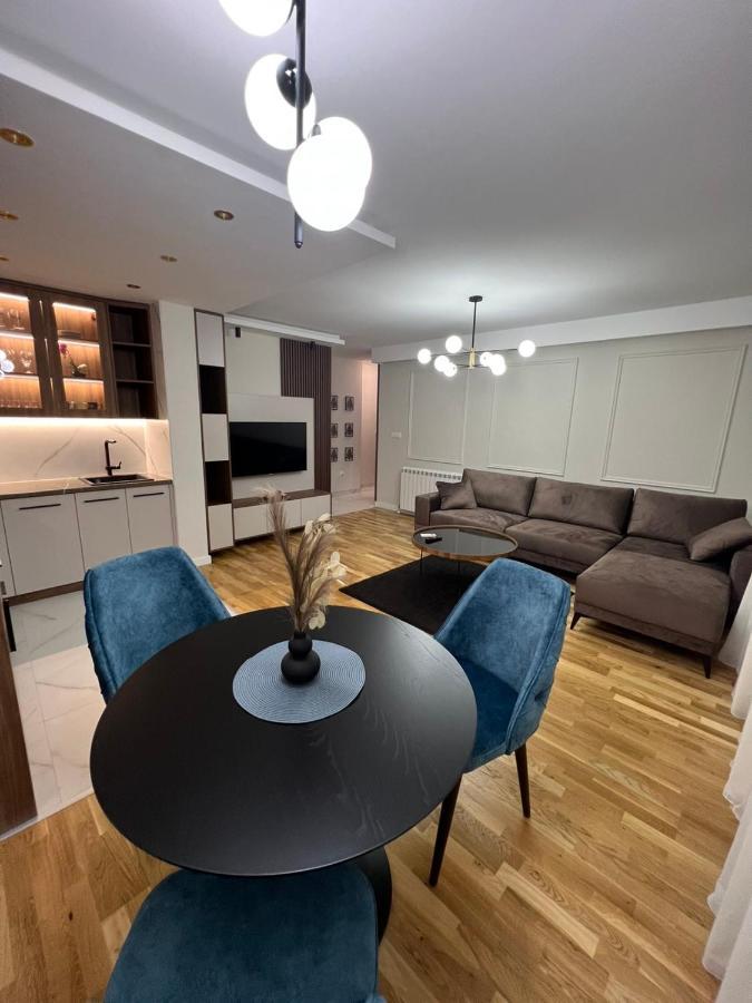 Lilly Lux Appartement Bijeljina Buitenkant foto