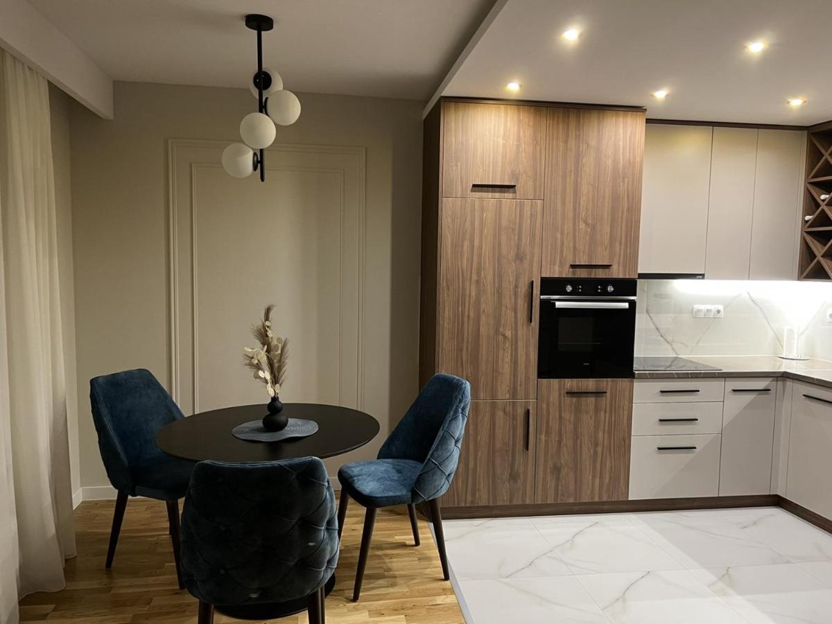 Lilly Lux Appartement Bijeljina Buitenkant foto