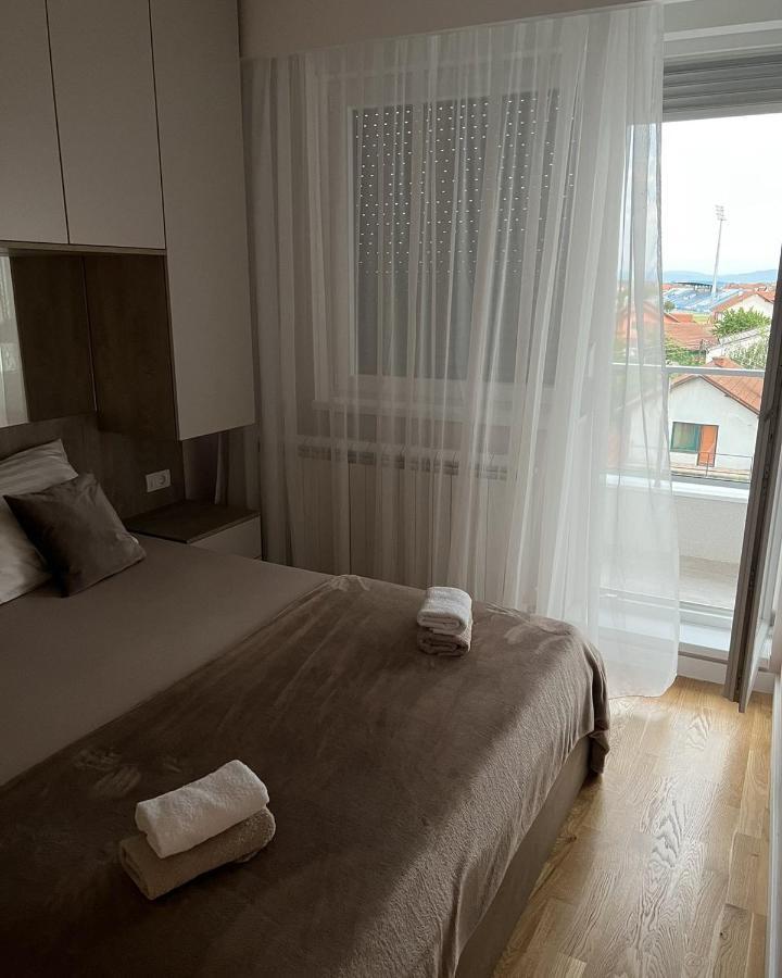 Lilly Lux Appartement Bijeljina Buitenkant foto