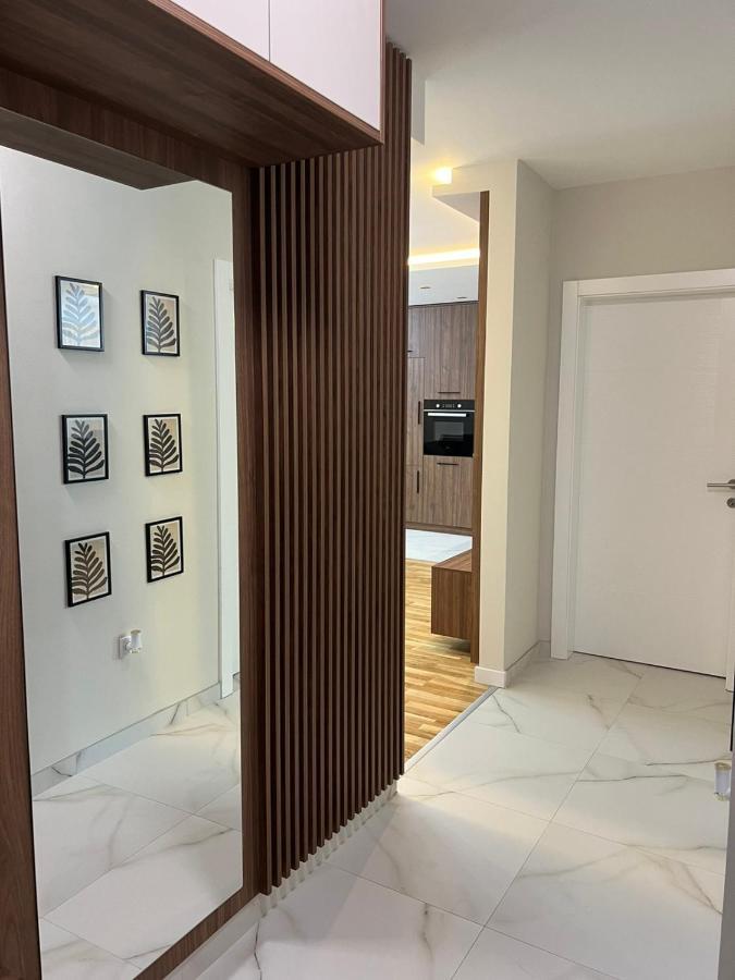 Lilly Lux Appartement Bijeljina Buitenkant foto