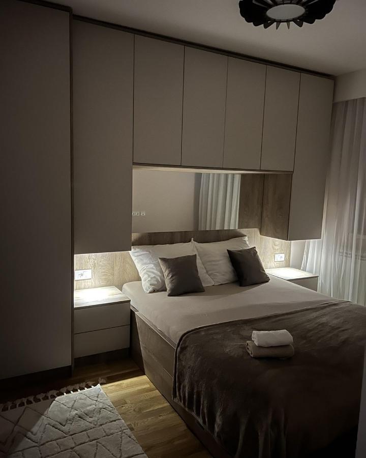Lilly Lux Appartement Bijeljina Buitenkant foto