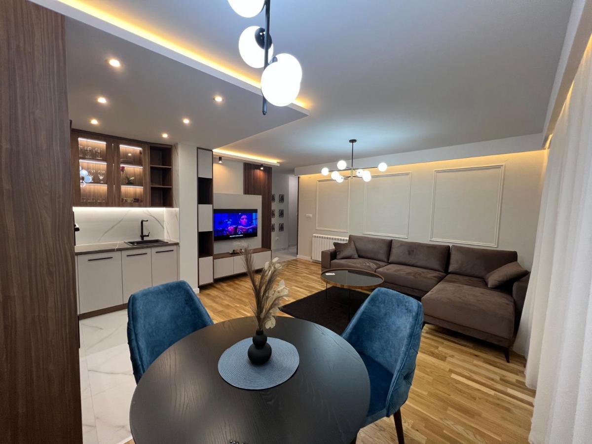 Lilly Lux Appartement Bijeljina Buitenkant foto